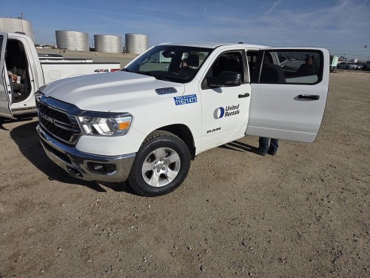 RAM 1500CREWBHNG4WD photo 5