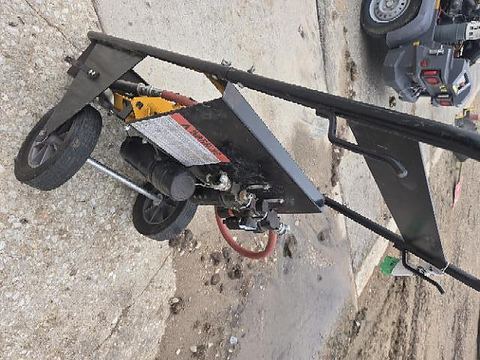 2023 RHINO PDT-55 Post Driver Air