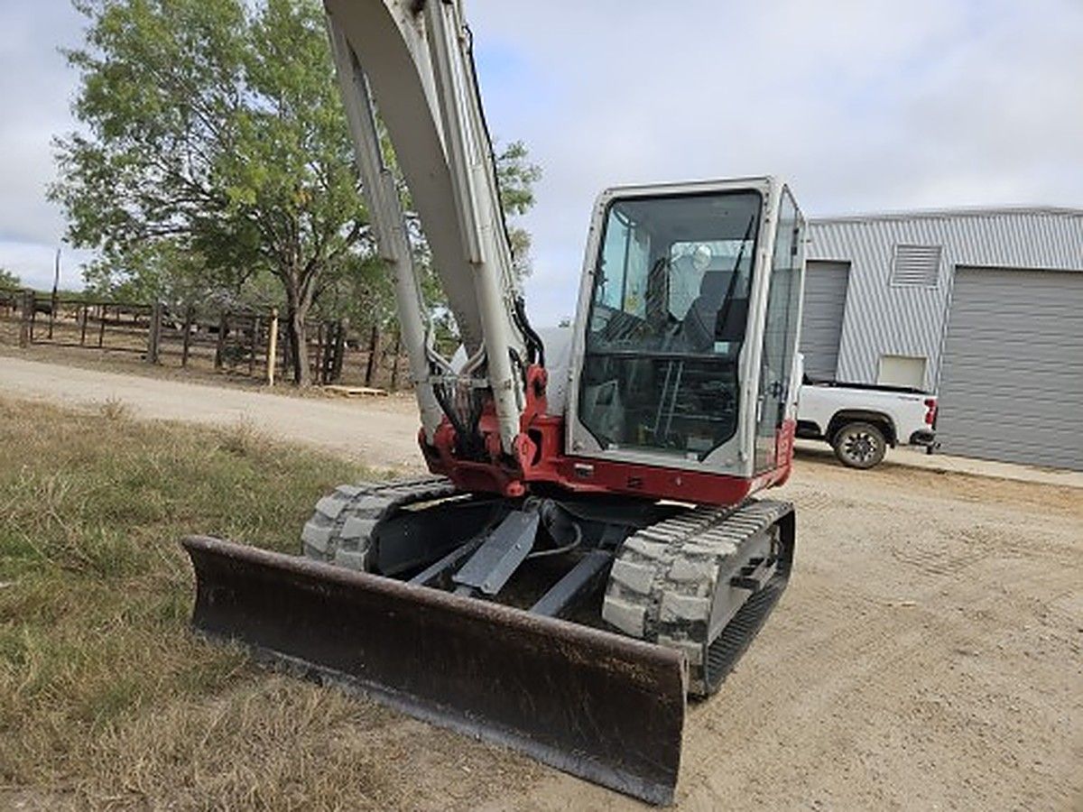 TAKEUCHI TB290C photo 4