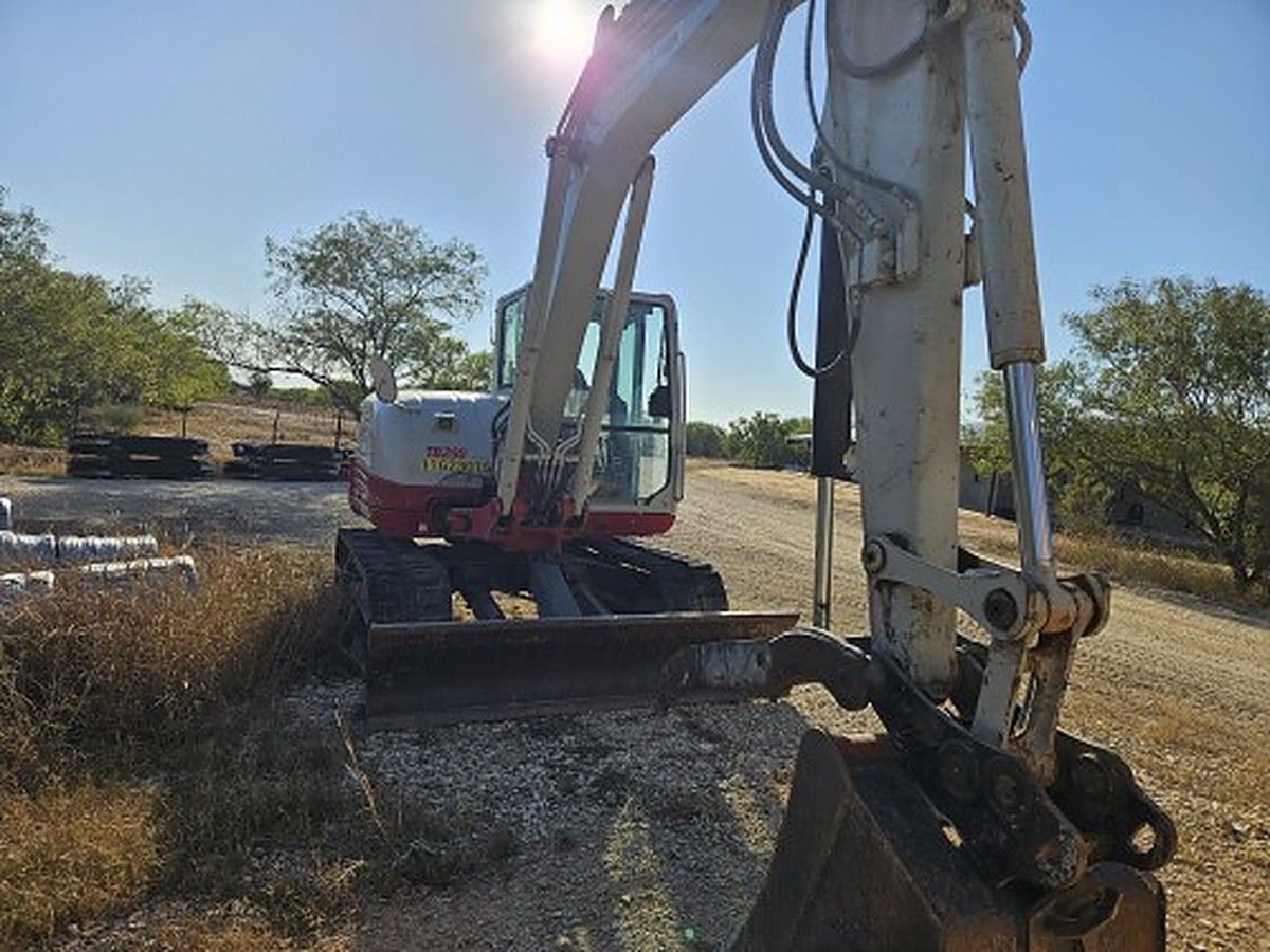 TAKEUCHI TB290C photo 7