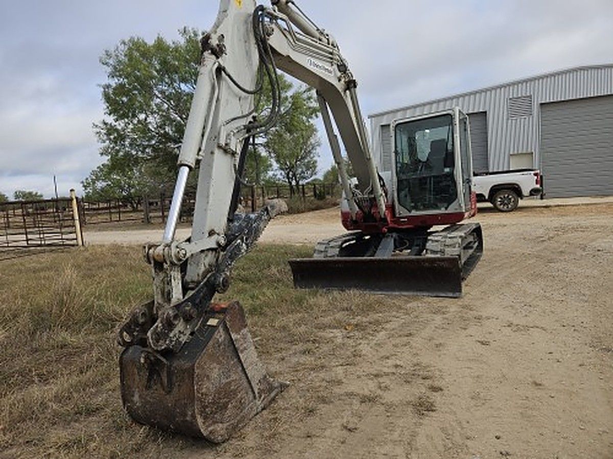 TAKEUCHI TB290C photo 8