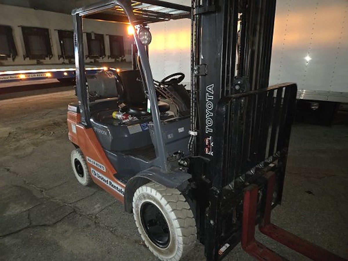 TOYOTA 40-8FGU25 photo 3