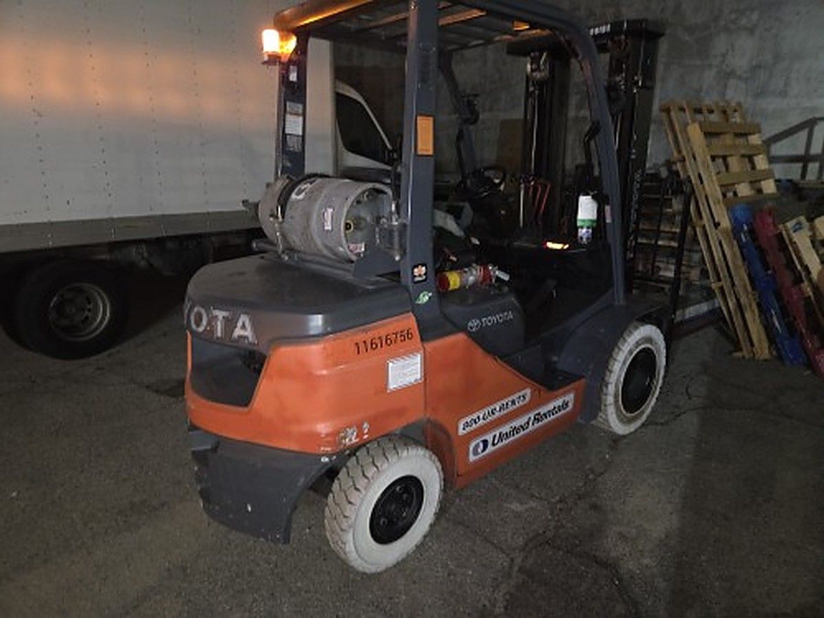 TOYOTA 40-8FGU25 photo 8