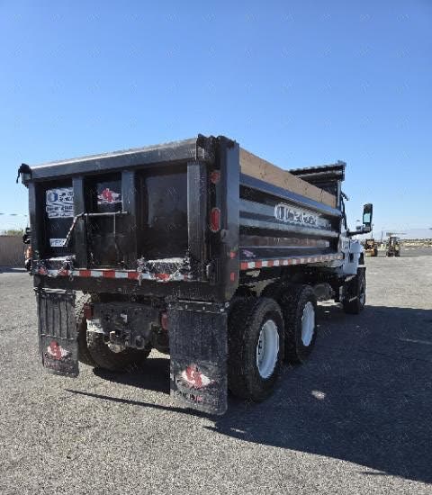 2025 INTERNAT'L HV607 TRUCK DUMP 10-14 YARD CDL