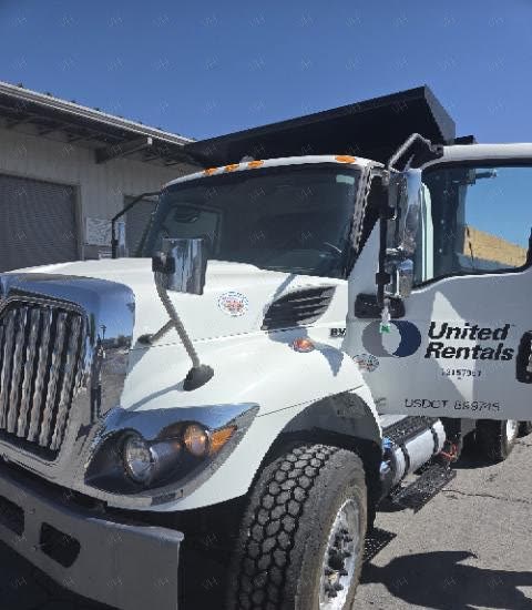 2026 INTERNAT'L HV607 TRUCK DUMP 10-14 YARD CDL