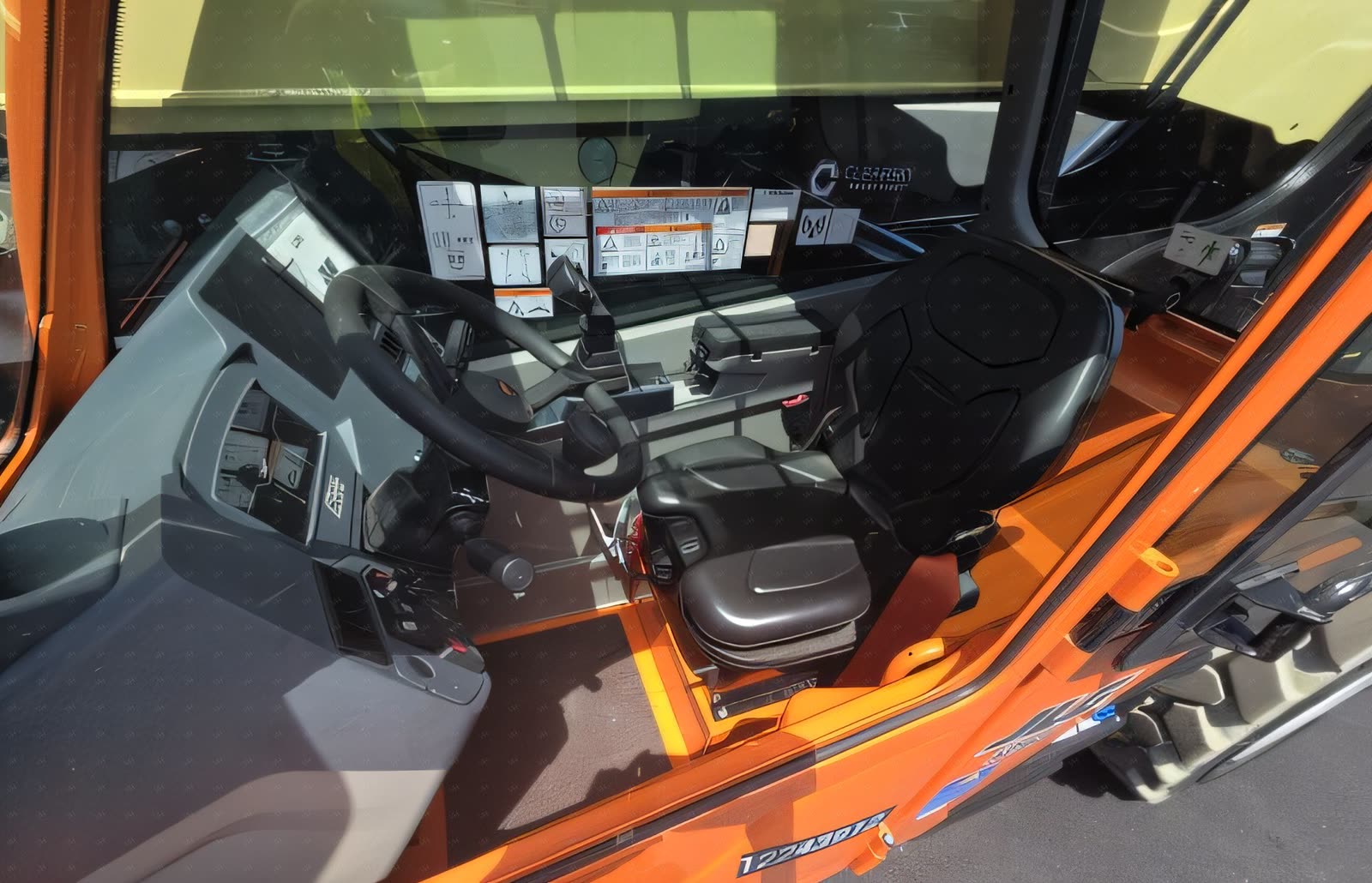 2026 JLG 1255 FORKLIFT VARIABLE REACH 12000# 53'-69'