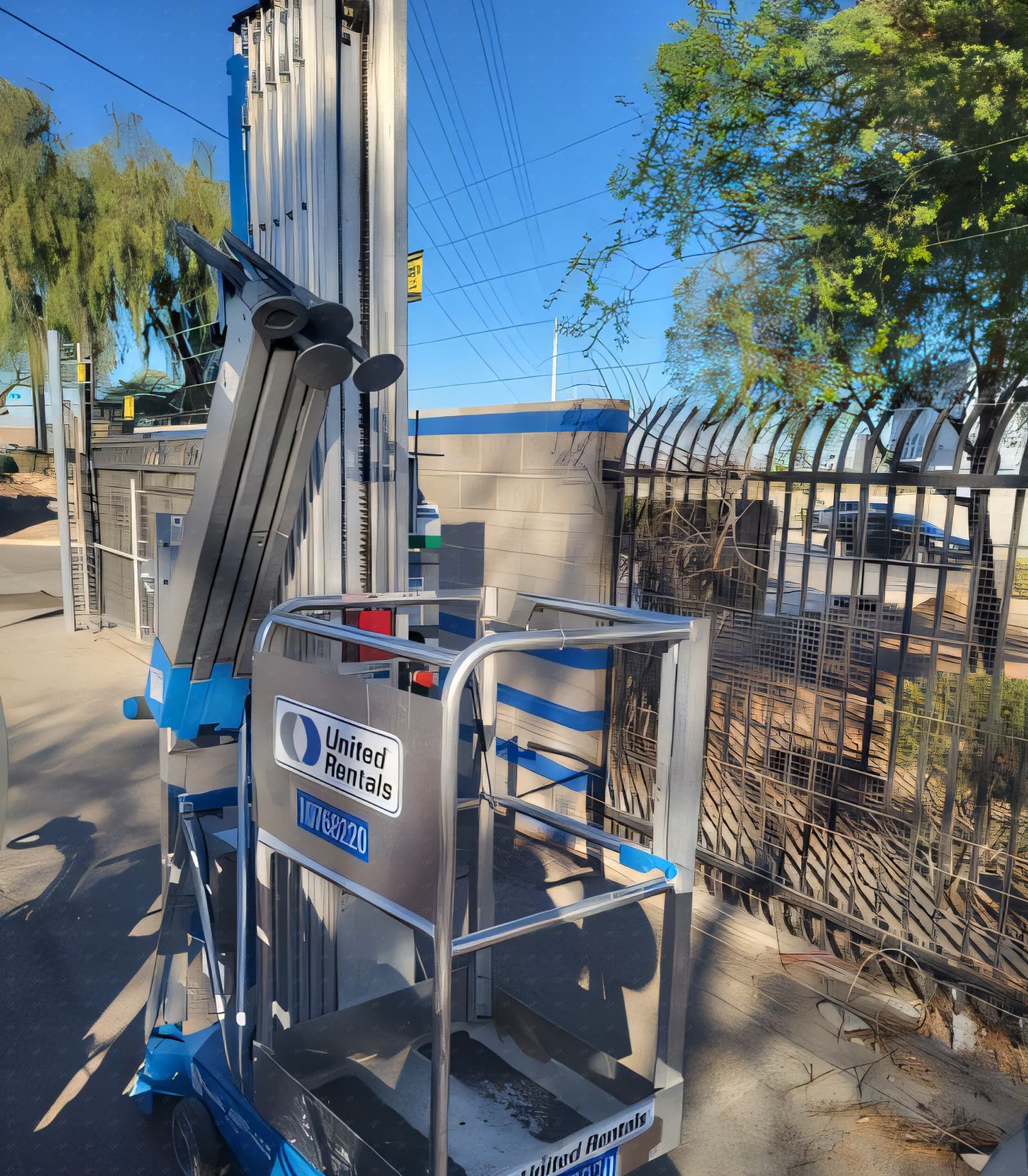 Representative photo of 2018 GENIE AWP-36SDC Pusharound 36-48' Dc